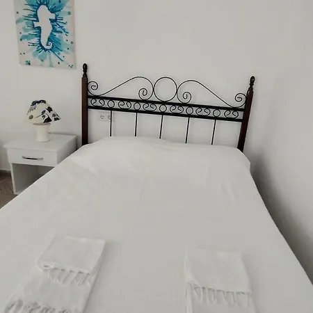 Δωμάτια σε οικογενειακή κατοικία Ovabuekue Pansiyon Μούγκλα
